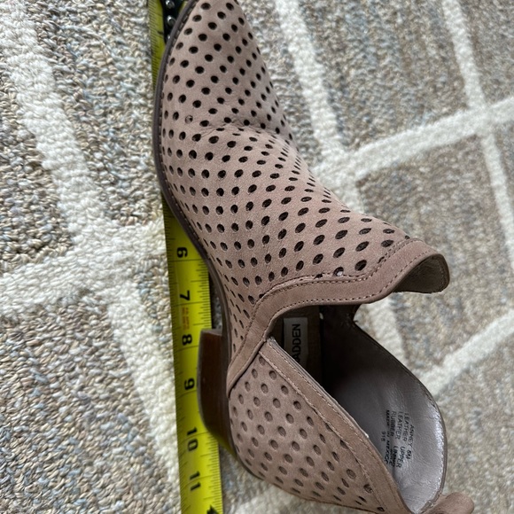 Leather Steve Madden Booties Size 8 - Picture 7 of 8